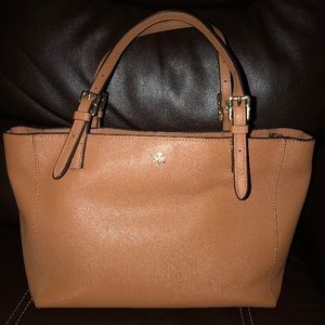 Tory Burch purse